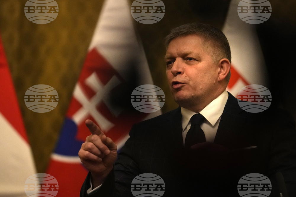 Протестите в Словакия срещу завоя на Роберт Фицо към Русия се разрастват