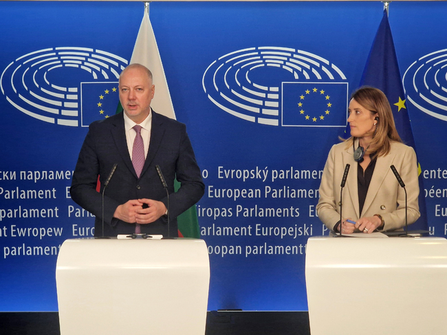 След 13 години неуморна работа България най-после зае своето място в шенгенското семейство, каза Роберта Мецола