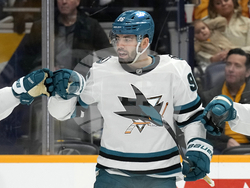 Sharks Predators Hockey