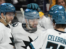 Sharks Predators Hockey