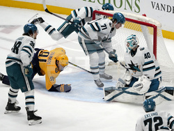 Sharks Predators Hockey