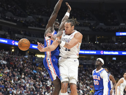 76ers Nuggets Basketball