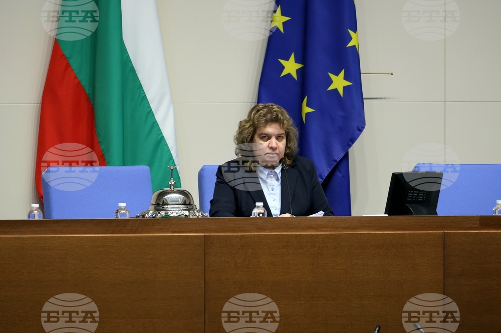 Kostadin Angelov Elected Deputy Floor Leader of GERB-UDF Parliamentary Group, Dragomir Stoynev Heads BSP Group