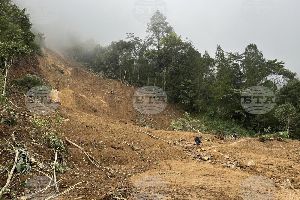 При свлачище в Кения загинаха 21 души, а над 30 са в неизвестност