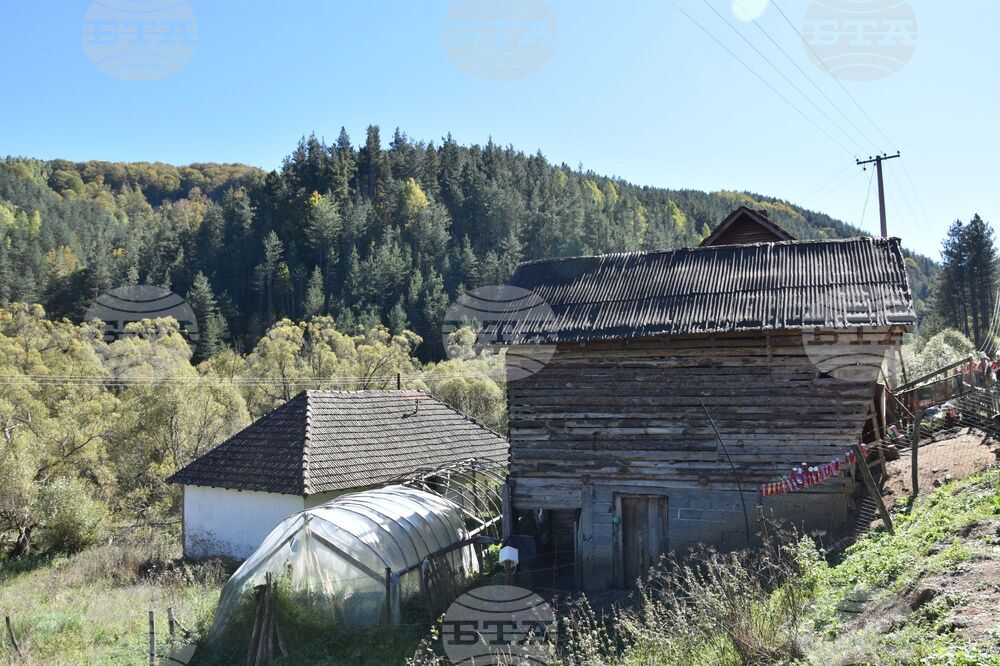 Сърбия - Село Дукат - изглед
