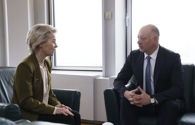 Prime Minister Zhelyazkov: It Was Important to Confirm Mutual Trust between New Government and New Commission