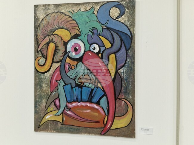 Художникът Кирил Богданов представи петата си самостоятелна изложба „Маски“ в Перник