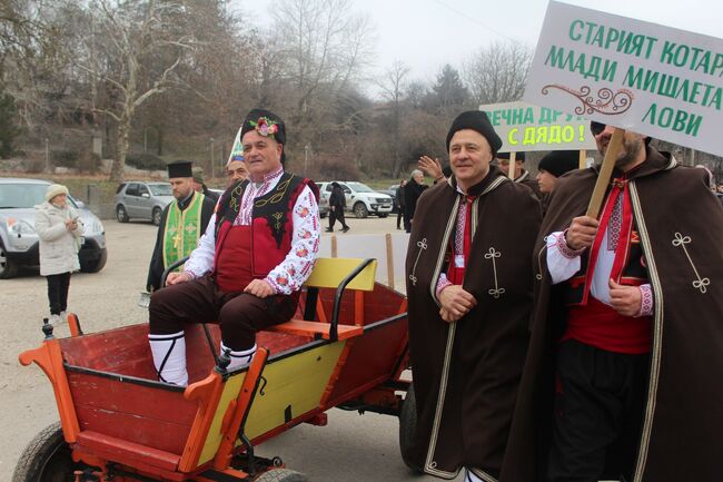 Областна администрация Русе: Ден след Бабинден единствено от цяла България в Черешово празнуваха и Дядовден 