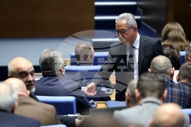 Парламент - заседание