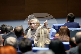 Парламент - заседание