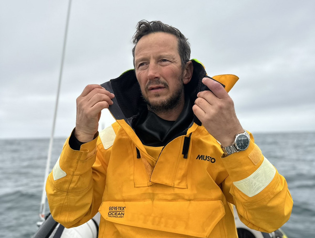 Предстои прекосяване на Индийския океан с гребна лодка, каза Стефан Иванов и добави, че има и още по-вълнуващи новини