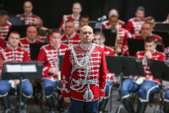Подполковник Ради Радев - главен диригент на Българската армия и началник на Гвардейския представителен духов оркестър