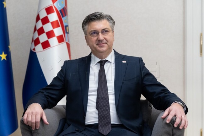 ХИНА: Разширеният ЕС би бил съвсем различна организация, каза хърватският премиер в Давос