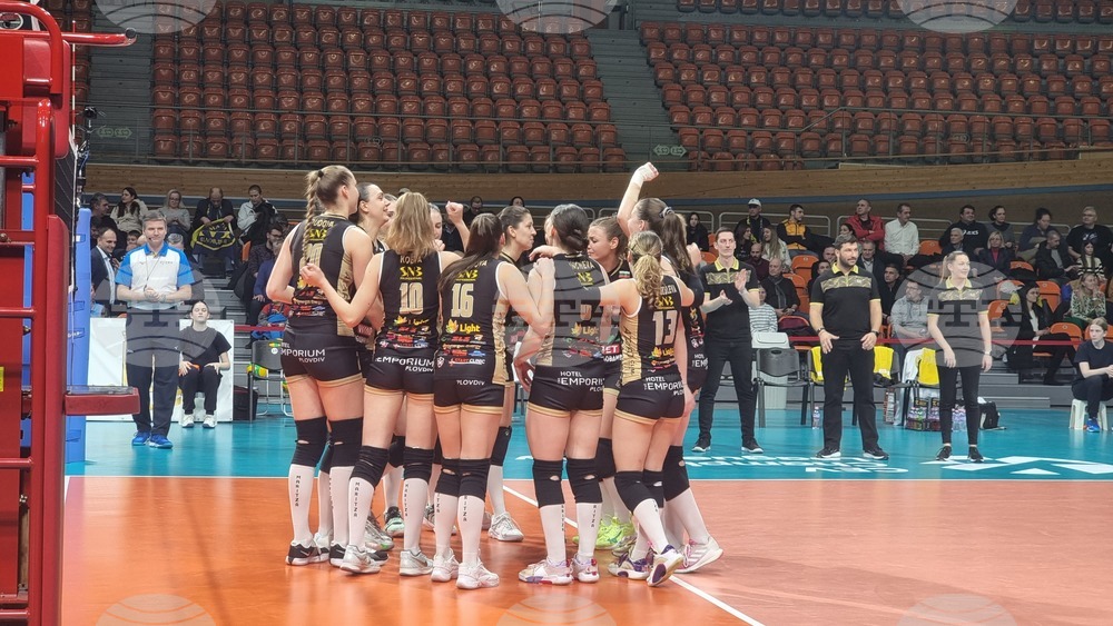 Марица (Пловдив) се класира за полуфиналите в Националната волейболна лига за жени