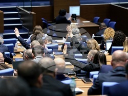 Парламент - заседание