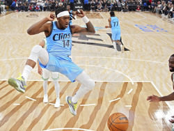 APTOPIX Celtics Clippers Basketball