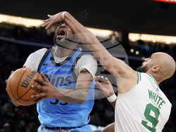 APTOPIX Celtics Clippers Basketball