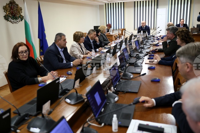 Пленумът на Висшия съдебен съвет прекрати процедурата за избор на главен прокурор