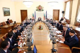 Министерски съвет - първо заседание