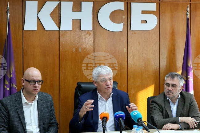 За семейство с дете до 14-години необходимият месечен нетен общ доход е 2653 лв. за последното тримесечие на 2024 г. според КНСБ