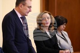 Министерски съвет - първо заседание