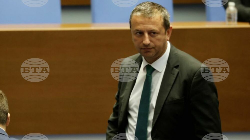 Даниел Петров: Отново внасяме Проект на решение за мораториум, за да спасим българската земя