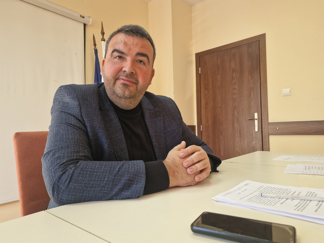 Екрем Юзеир ще е делегат в Общото събрание на Националното сдружение на общините, реши Общинският съвет в Минерални бани