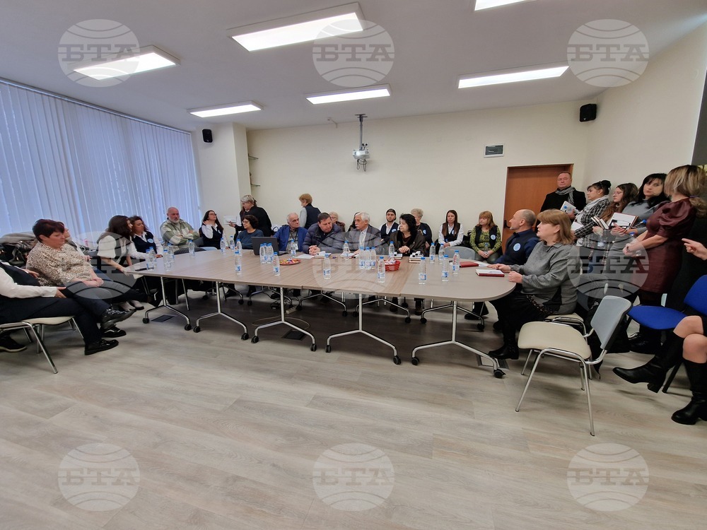 Общо 700 души са подпомогнати от социалния проект „Грижа в дома“ в община Перник, разкрити са близо 100 работни места 