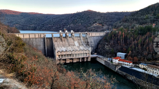 Премиерът поиска преглед на състоянието на речните корита и нивото на язовирите, временната комисия по проблемите с безводието има председател