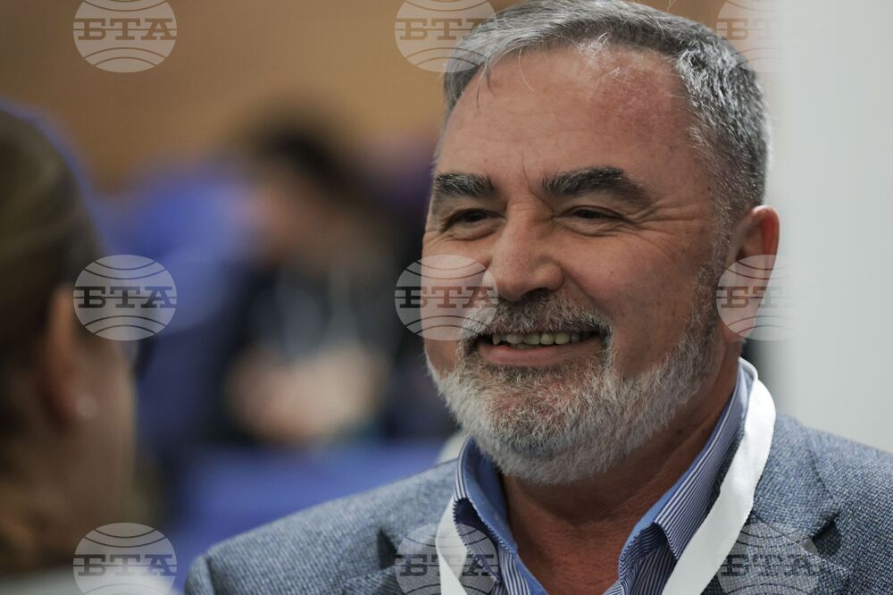 Парламент - конференция - Ангел Кунчев