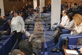 Парламент - конференция