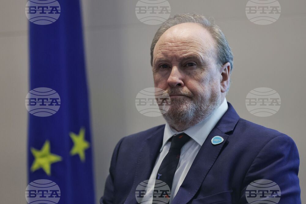 Парламент - конференция - Даниел Кели