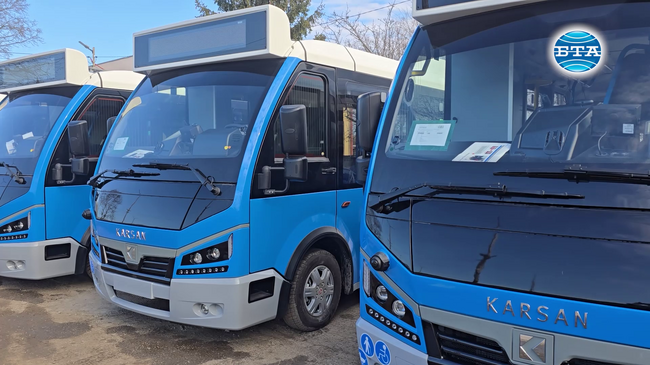 Нови девет електробуса бяха представени в базата на „Градски транспорт – Добрич"