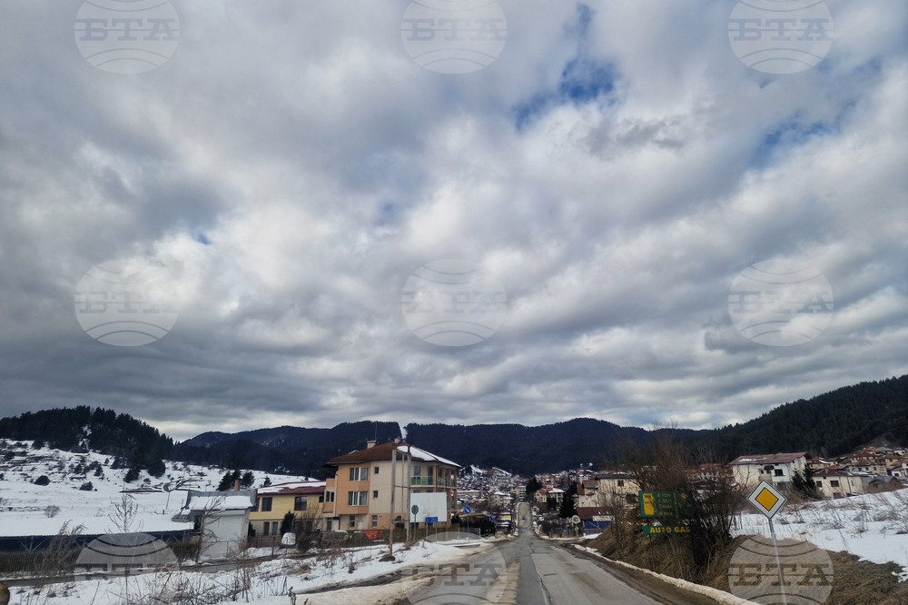 Административният съд в Смолян отхвърли жалбата на ВиК за пропаднали шахти по републикански път в рамките на населено място