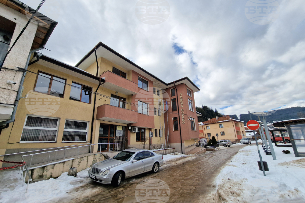 Шест улици ще бъдат рехабилитирани в Борино с безвъзмездна финансова помощ