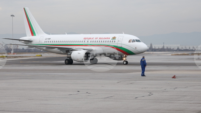 До осем самолета в готовност за евакуация на българи от Близкия изток, съобщиха от Министерството на транспорта и съобщенията