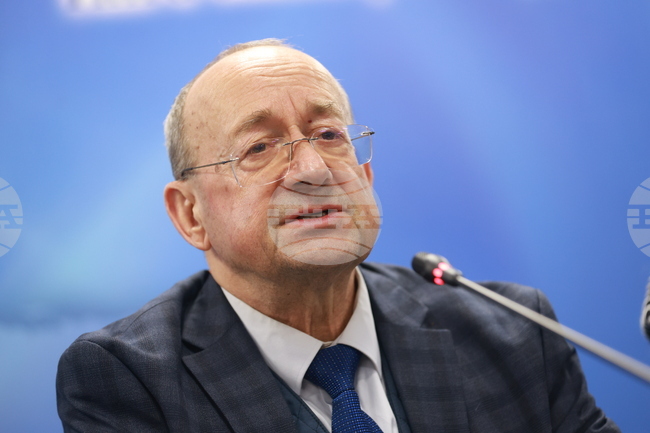 Bulgarian Business Needs Engineering Graduates, Electricians, Welders, and Turners, BCCI Survey Finds