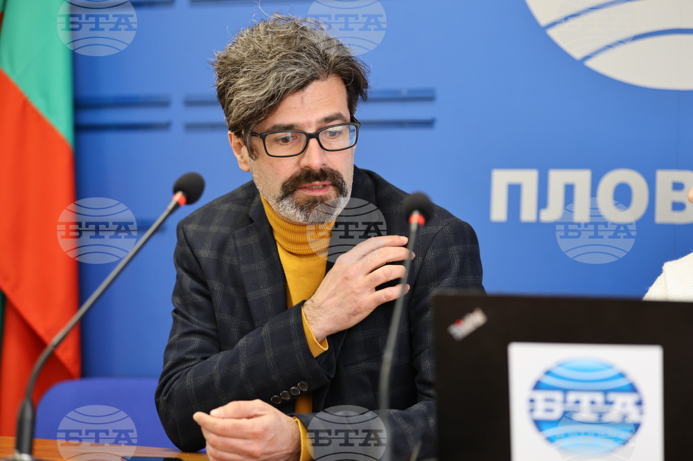 Национален пресклуб на БТА Пловдив - „ЛИК на 60 години” - нов брой - представяне