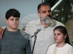 Летище София - моряци - Георг Георгиев - Елена Йончева - брифинг