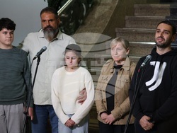 Летище София - моряци - Георг Георгиев - Елена Йончева - брифинг