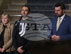 Летище София - моряци - Георг Георгиев - Елена Йончева - брифинг