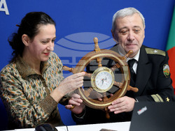 Национален пресклуб на БТА Варна - „ЛИК на 60 години” - нов брой - представяне