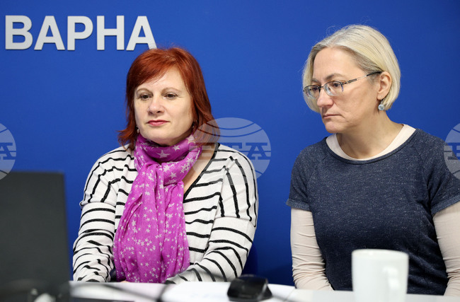 Изданието на БТА успя да запази ролята си да изважда най-значимите неща пред публика, казаха журналистите Искра Сотирова и Елена Владова във Варна