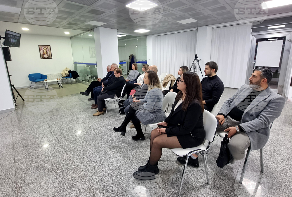 Национален пресклуб на БТА Анкара - списание ЛИК