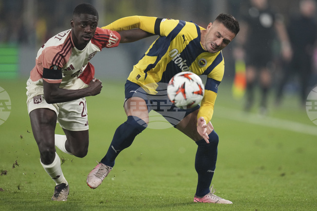 Душан Тадич е пред трансфер в испанския Атлетико Мадрид