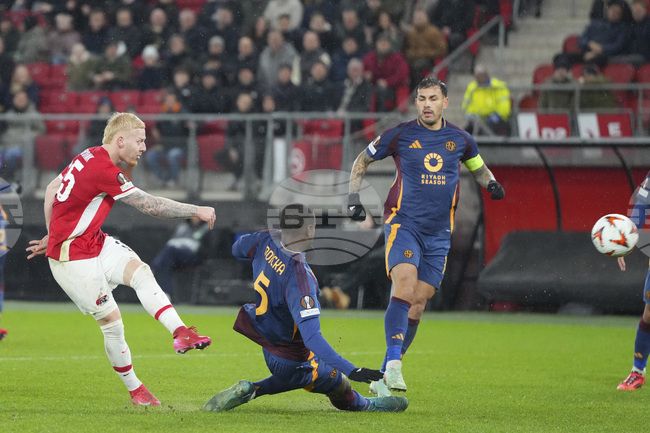 Нападател от АЗ Алкмаар е отказал да премине в елитния френски Рен