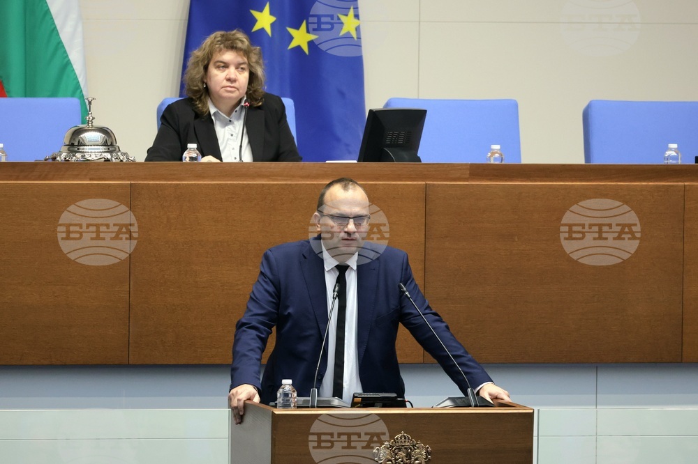 CC-DB: Joining the Eurozone Is No Priority for the Ruling Majority