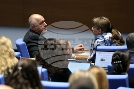 Парламент - заседание