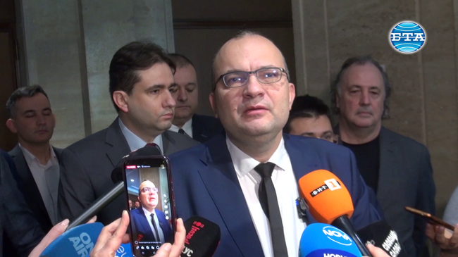 Първото действие на новото правителство е саботаж на еврозоната, каза Мартин Димитров от ПП-ДБ