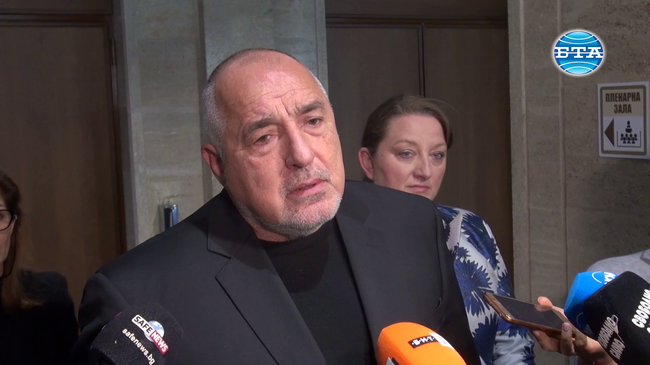 България ще влезе в еврозоната, това е политическо решение и ако това не стане ние нямаме място в коалицията, коментира Бойко Борисов